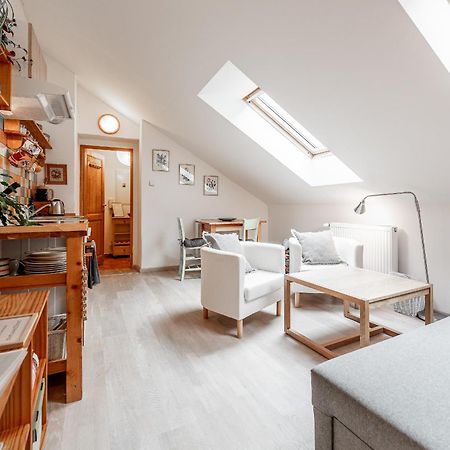 2 Room Flat Hlavna Kosice With Parking ภายนอก รูปภาพ