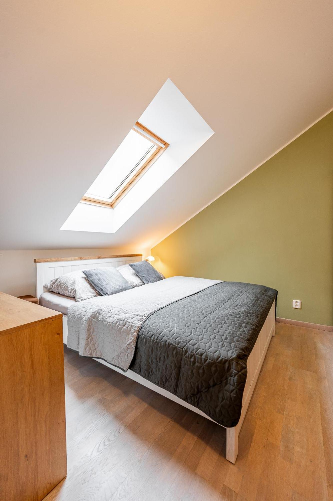 2 Room Flat Hlavna Kosice With Parking ภายนอก รูปภาพ