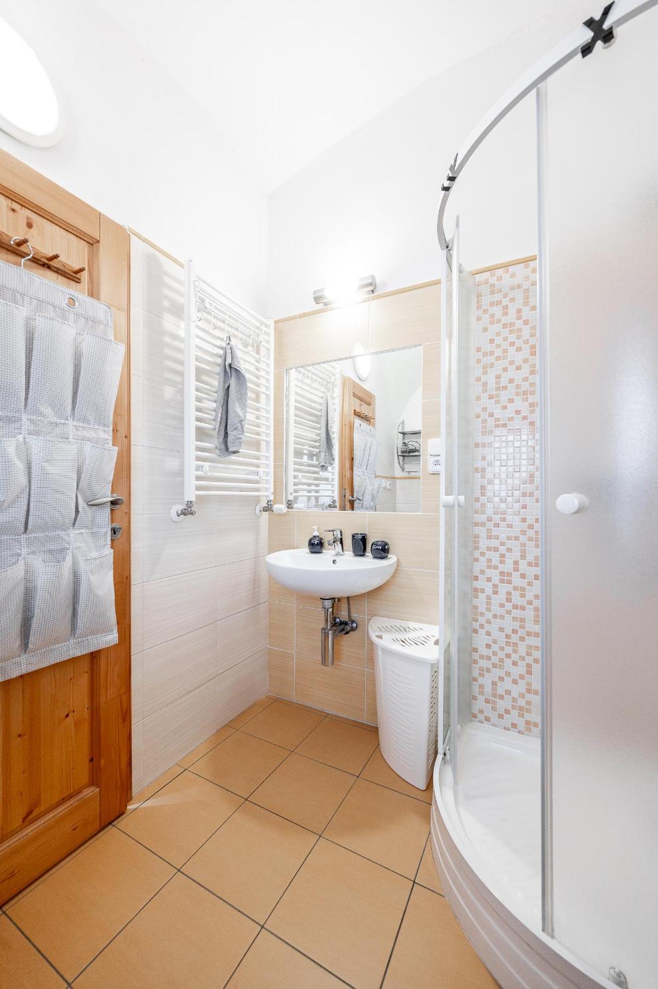 2 Room Flat Hlavna Kosice With Parking ภายนอก รูปภาพ